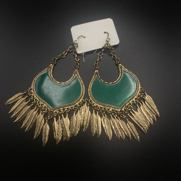 Earrings - Picture 2 of 3